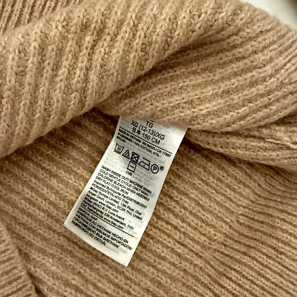 GAP Kids CashSoft Sweater XL Boys Tan Crewneck Soft Knit Neutral